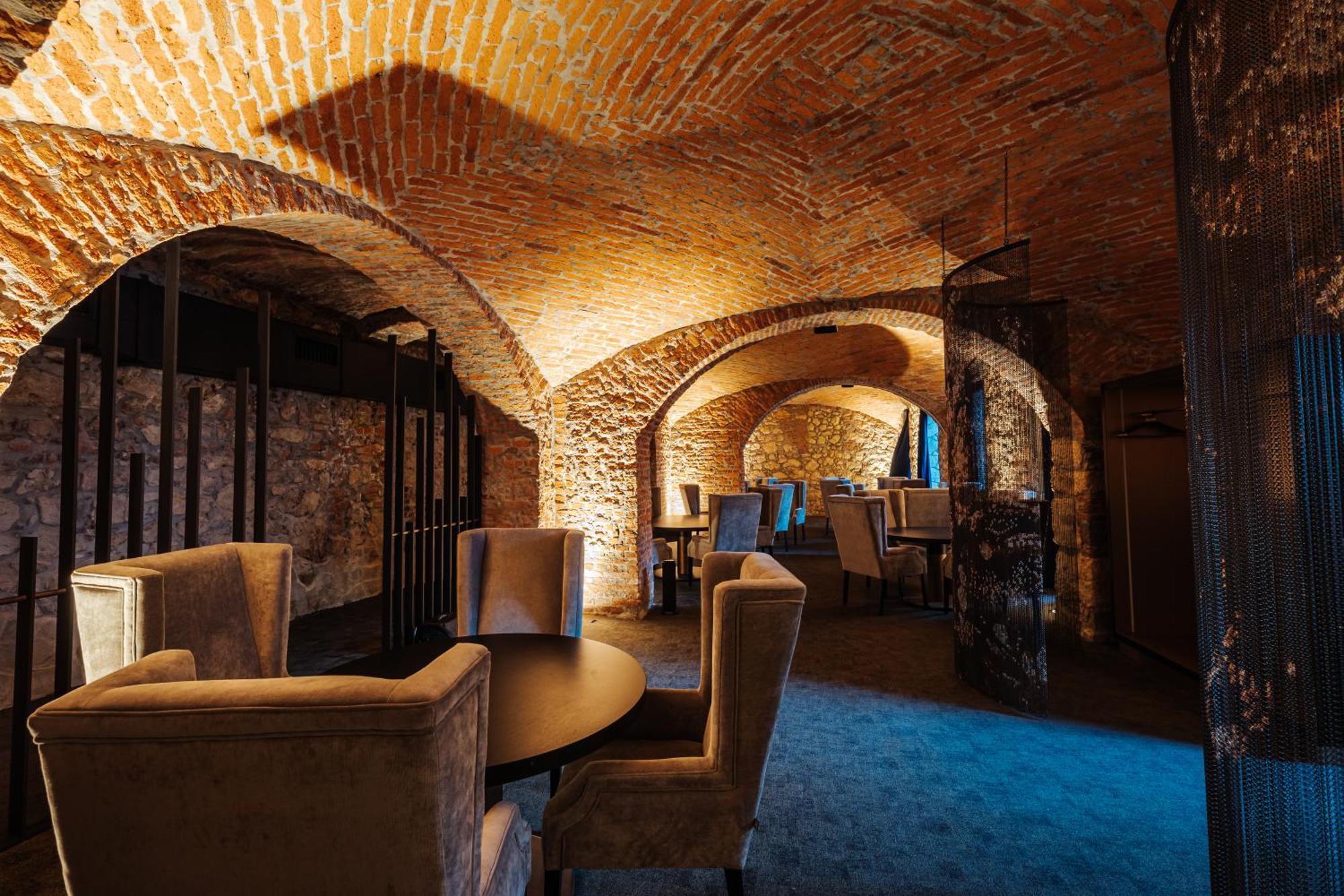 Hotel Slatina Superior روغاسكا سْلاتِنا المظهر الخارجي الصورة